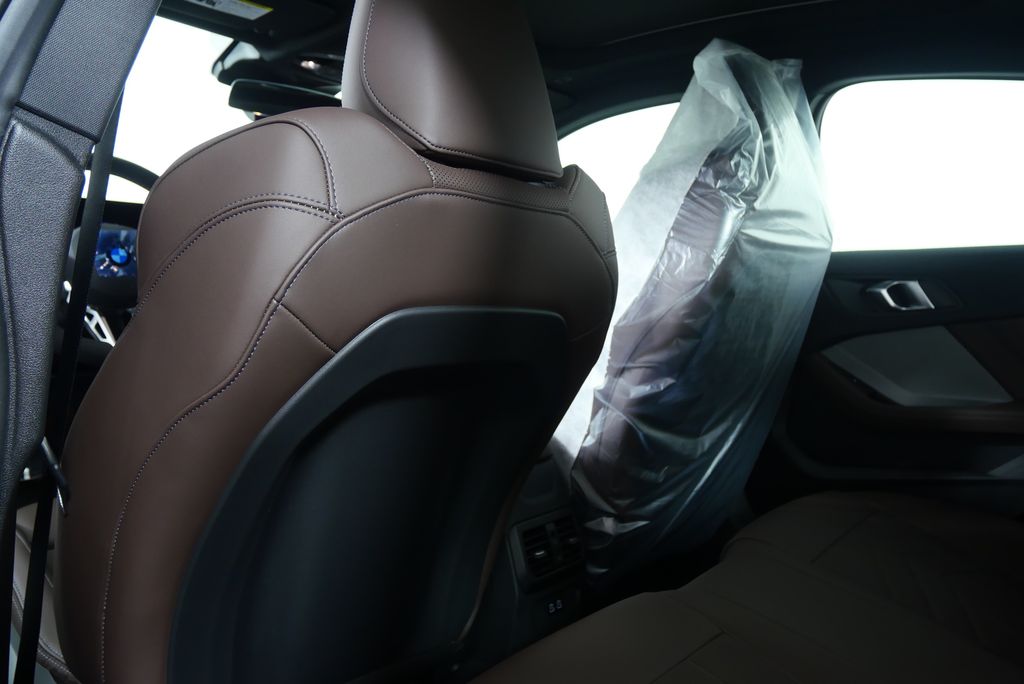 2025 BMW 2 Series M235i xDrive 16