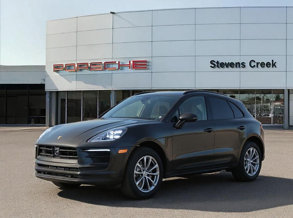 Thumbnail: 2026 Porsche Macan - 1