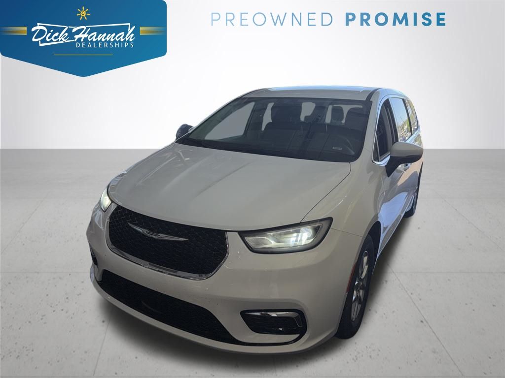 2023 Chrysler Pacifica Touring L