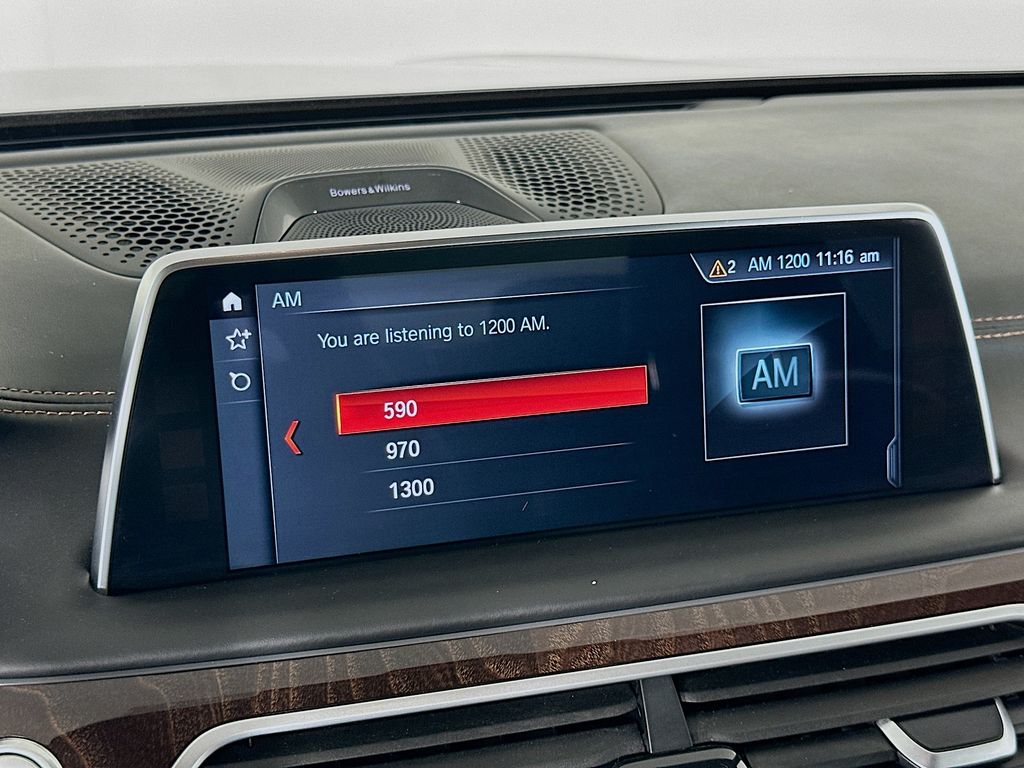 2019 BMW 7 Series M760i xDrive 15