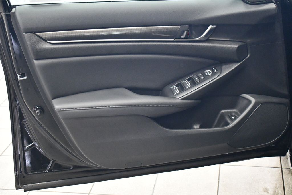 Thumbnail: 2022 Honda Accord - 15