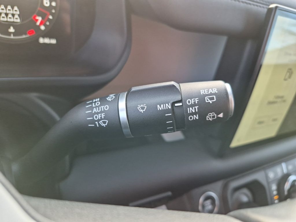 Used Car 2024 Land Rover Defender 130  X-dynamic Se For Sale Under $60,000 In Austin, Texas