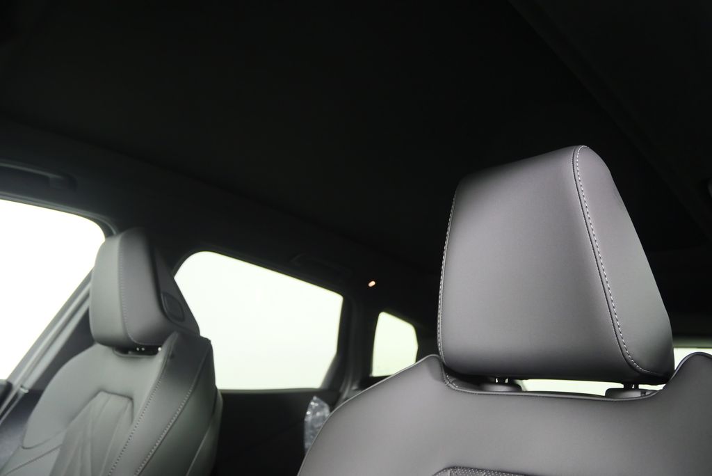 Thumbnail: 2026 BMW X3 - 12