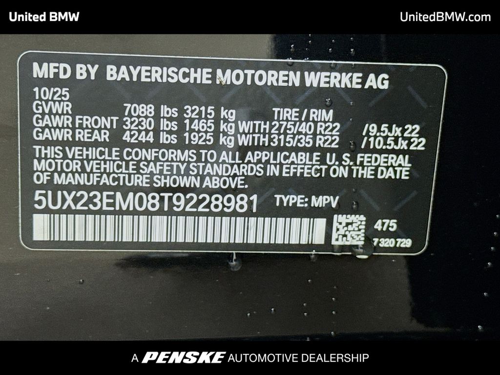 Thumbnail: 2026 BMW X7 - 15