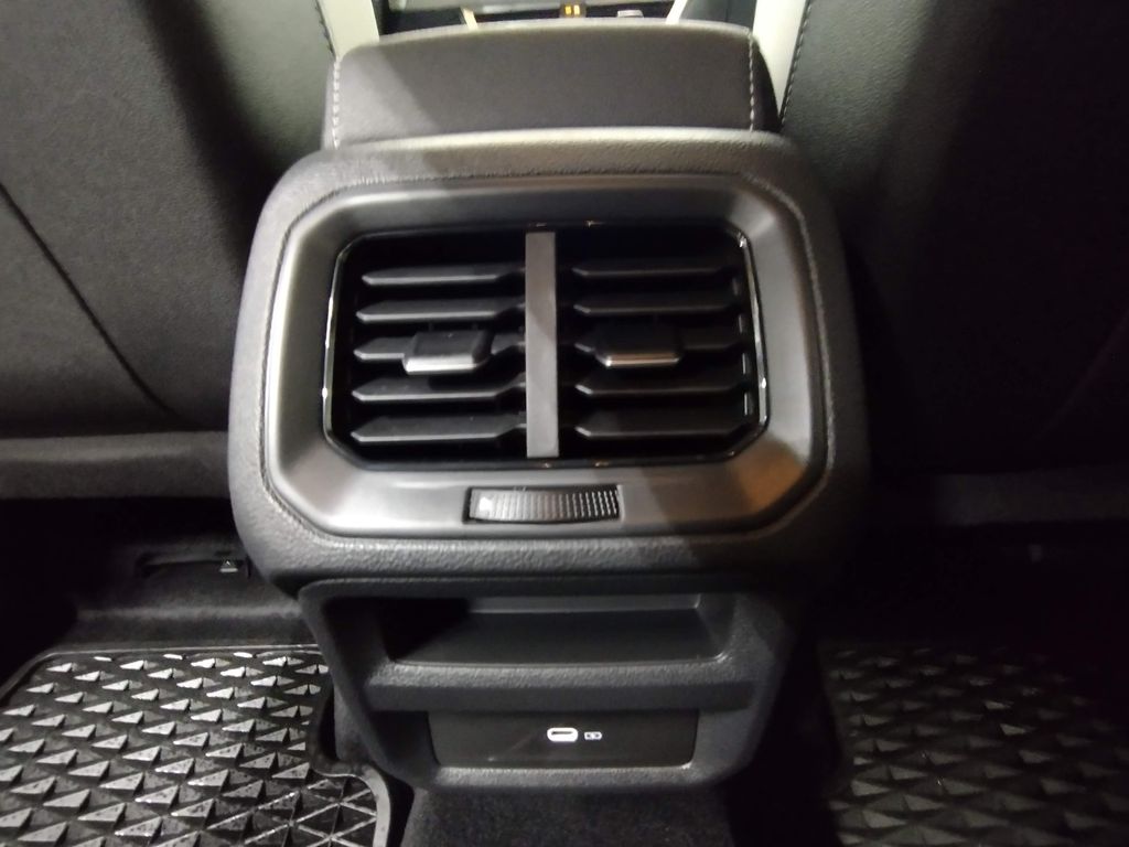 Taos SE 4MOTION
