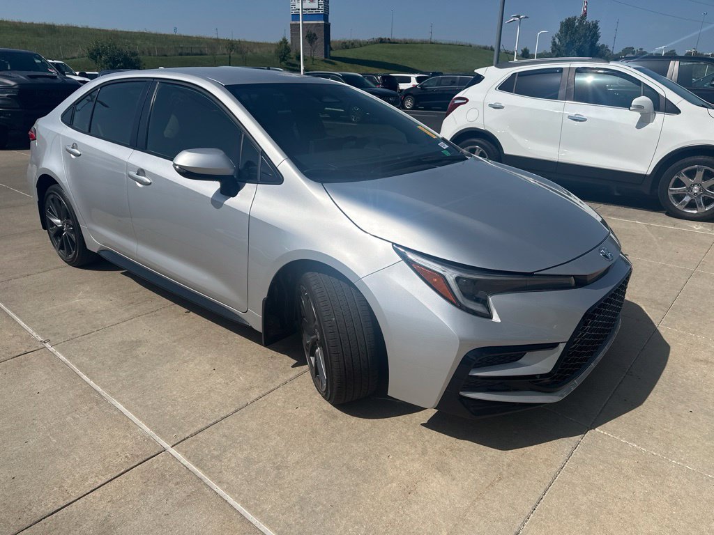 Used 2023 Silver Toyota SE image 4