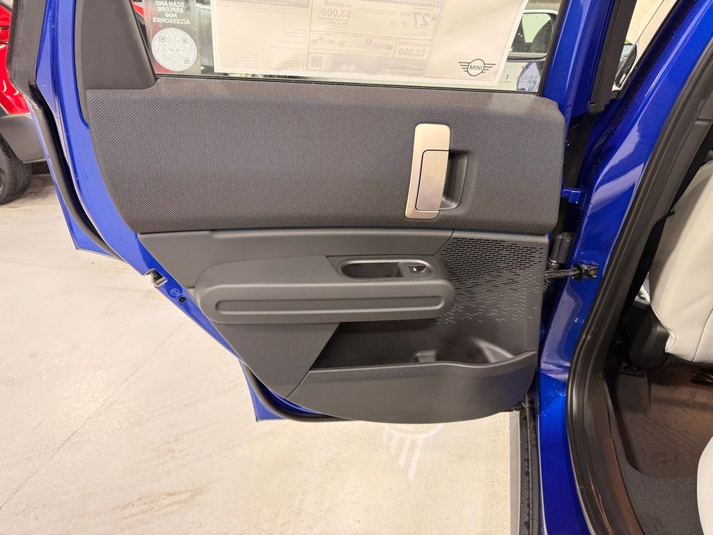 Thumbnail: 2026 MINI Cooper Countryman - 19