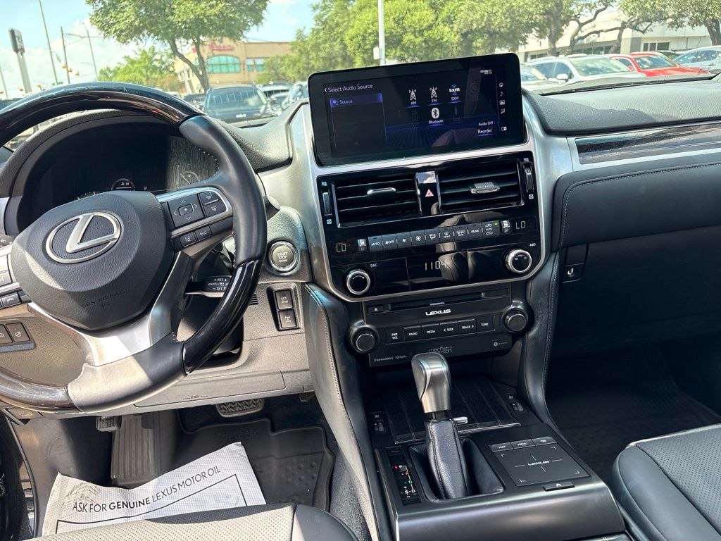 Thumbnail: 2023 Lexus GX - 18