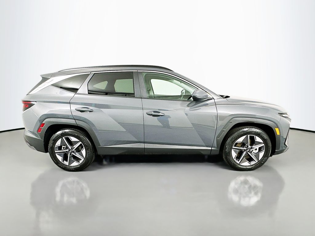 Thumbnail: 2026 Hyundai Tucson - 4