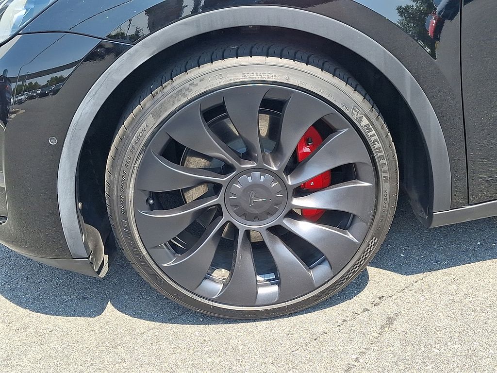 Thumbnail: 2022 Tesla Model Y - 8