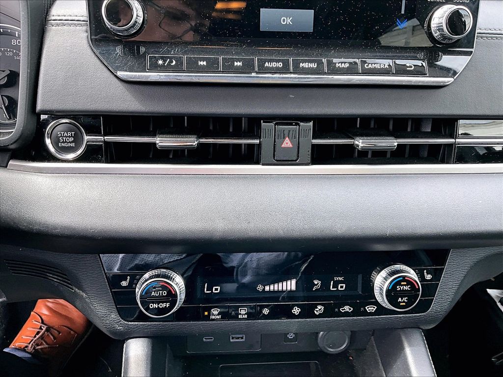 2024 Mitsubishi Outlander — photo 26