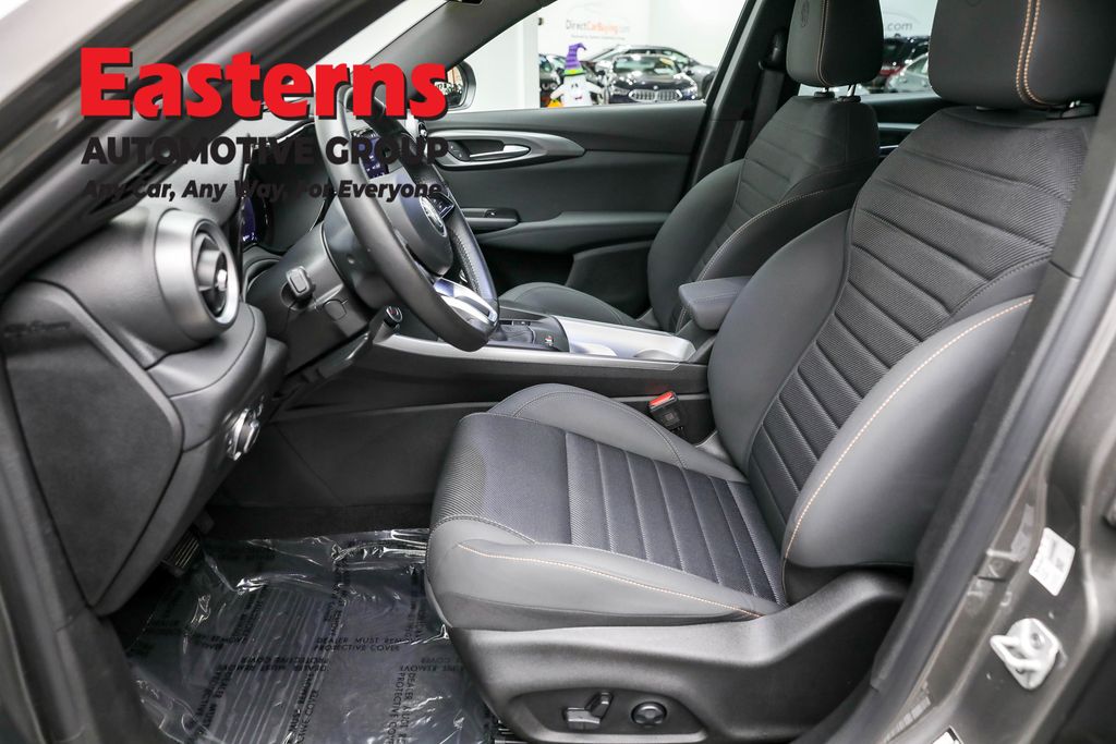 Used 2024 Gray Alfa Romeo Sprint image 14