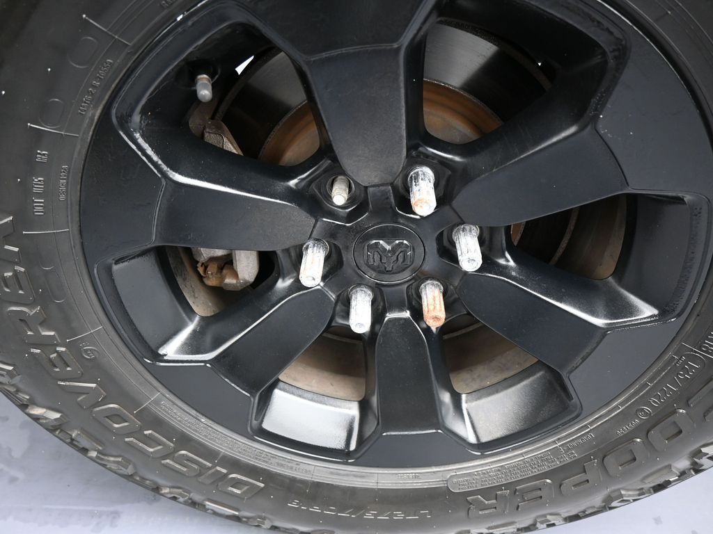 Used 2020 Granite Crystal Metallic Clearcoat Ram Laramie image 45