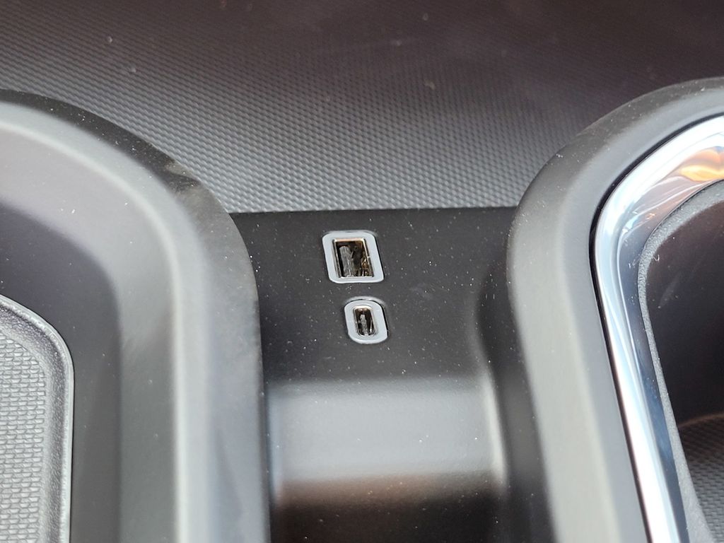 New 2026 White GMC Denali Ultimate image 20