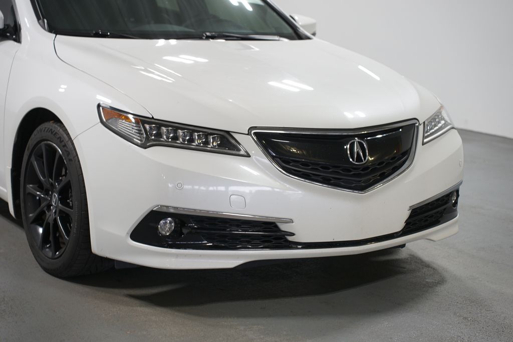 Thumbnail: 2015 Acura TLX - 4