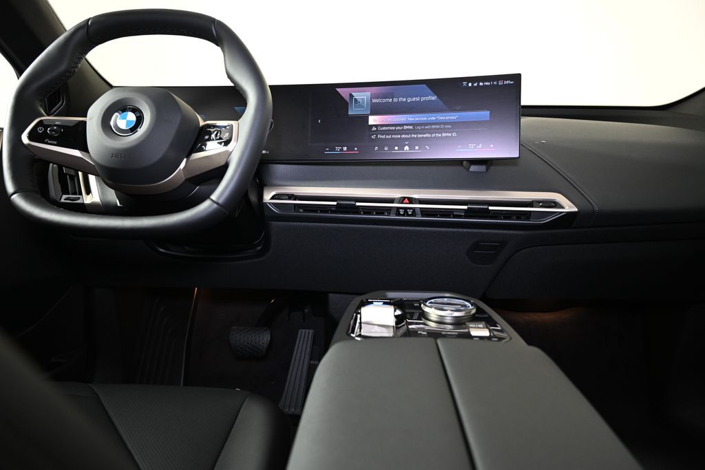 Thumbnail: 2026 BMW iX - 16