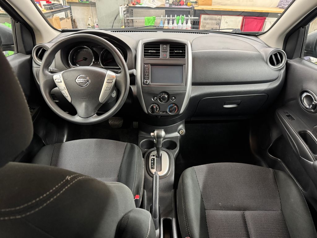 2019 Nissan Versa 1.6 SV