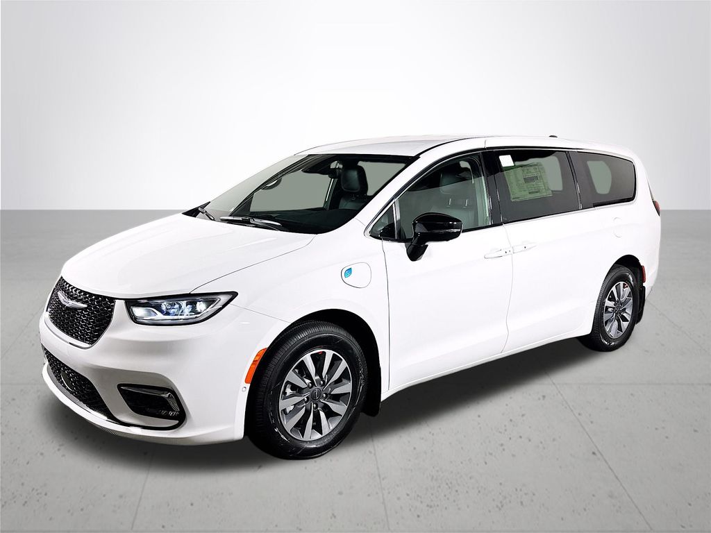 2025 Chrysler Pacifica Hybrid Select