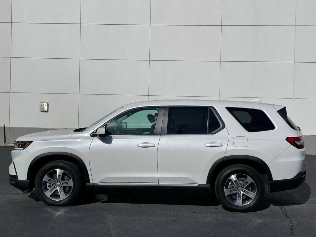 Thumbnail: 2025 Honda Pilot - 2