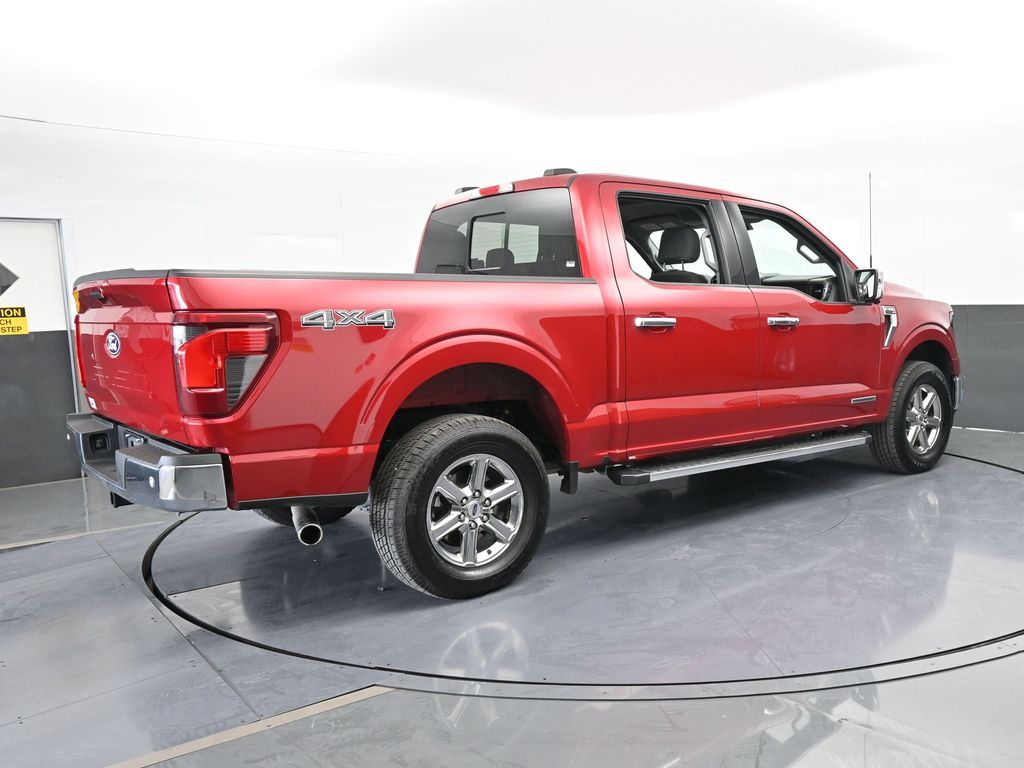Used 2024 Red Metallic Ford XLT image 6