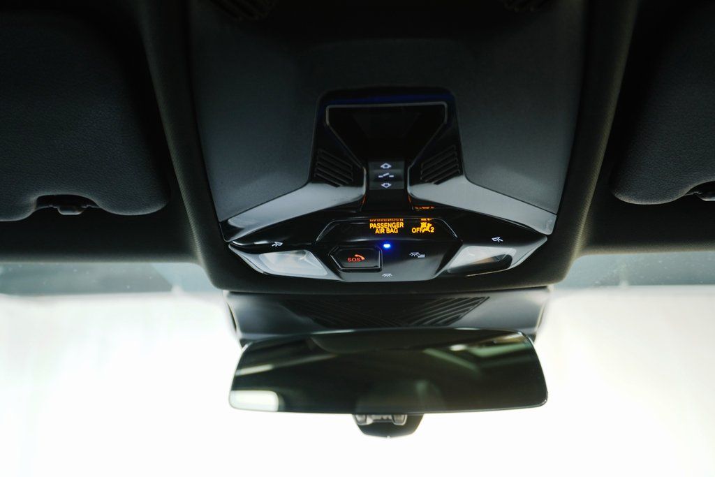 2025 BMW 2 Series 228 - Photo 17