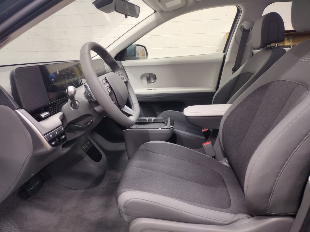 2026 Hyundai IONIQ 5 SE Standard Range