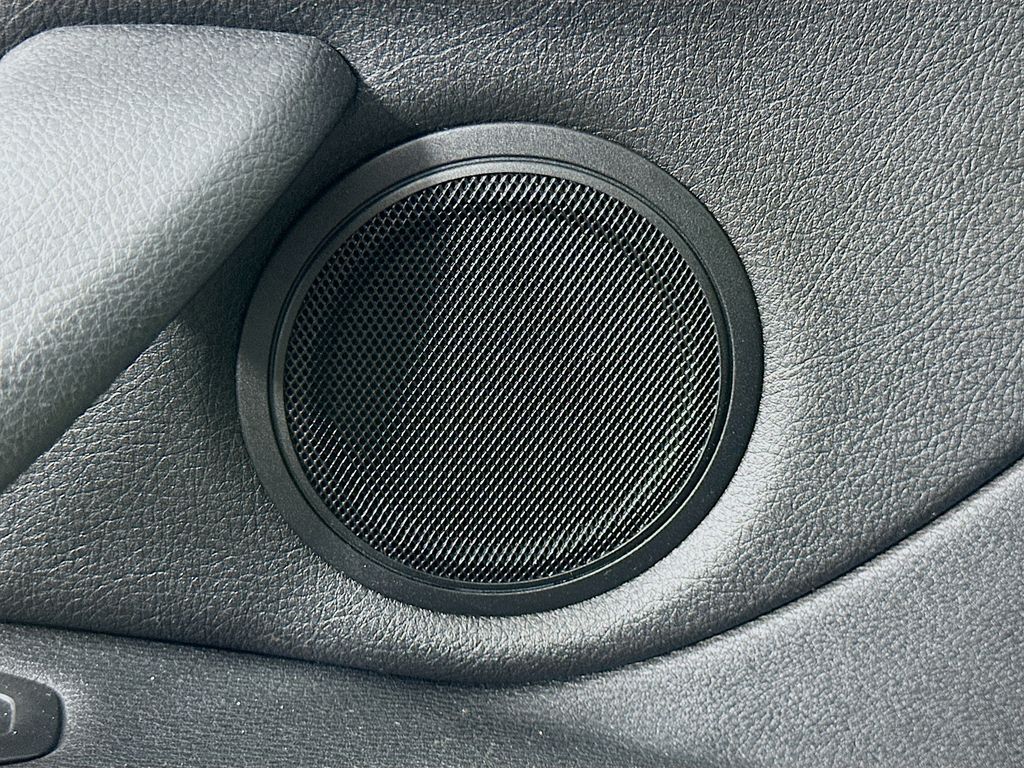 Thumbnail: 2020 BMW X1 - 19