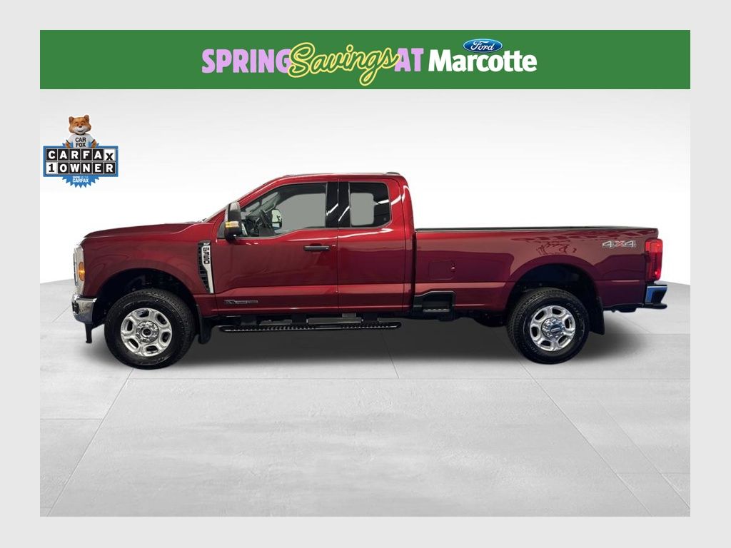 Ruby Red Metallic 2026 Ford F-350 Super Duty XLT SuperCab 4WD Pickup Truck Four-Wheel Drive Automatic