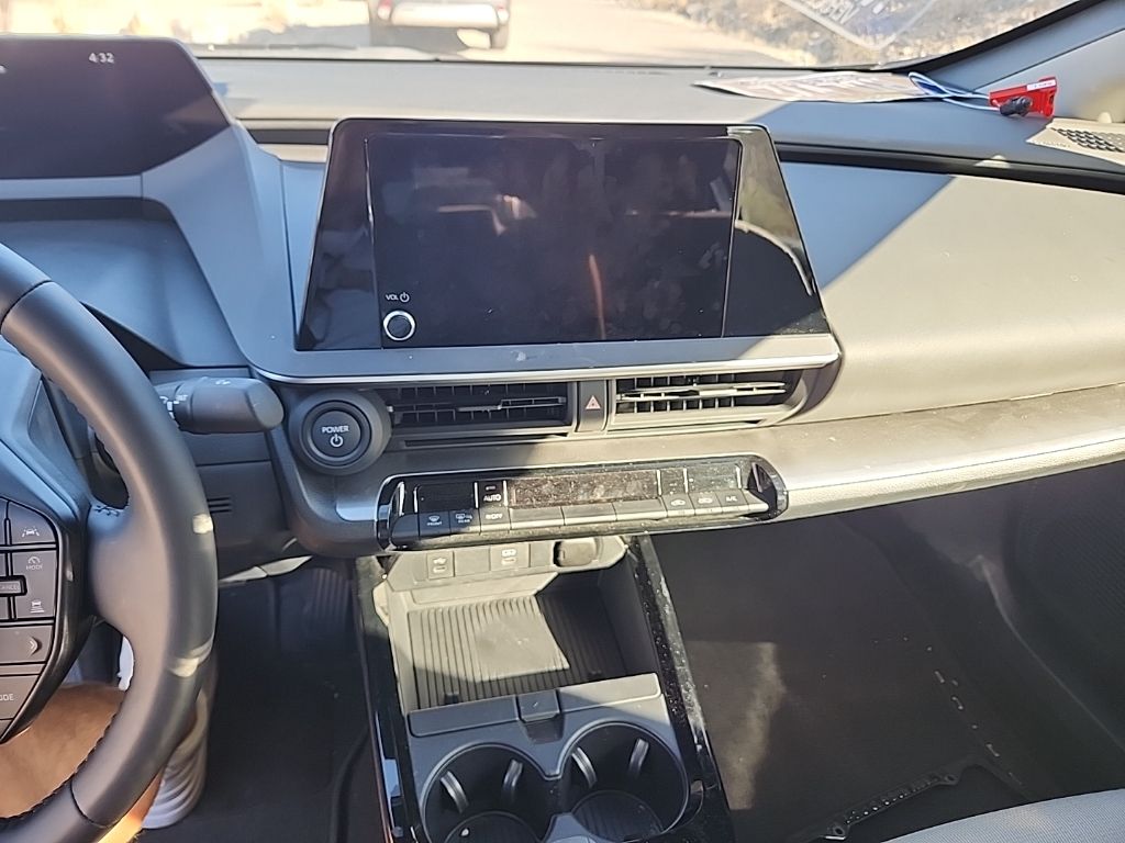 Thumbnail: 2025 Toyota Prius - 7