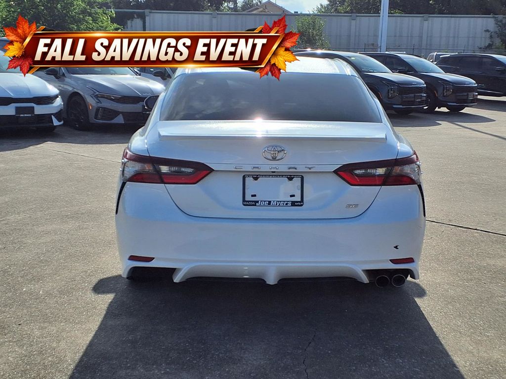 2024 Toyota Camry SE - 7