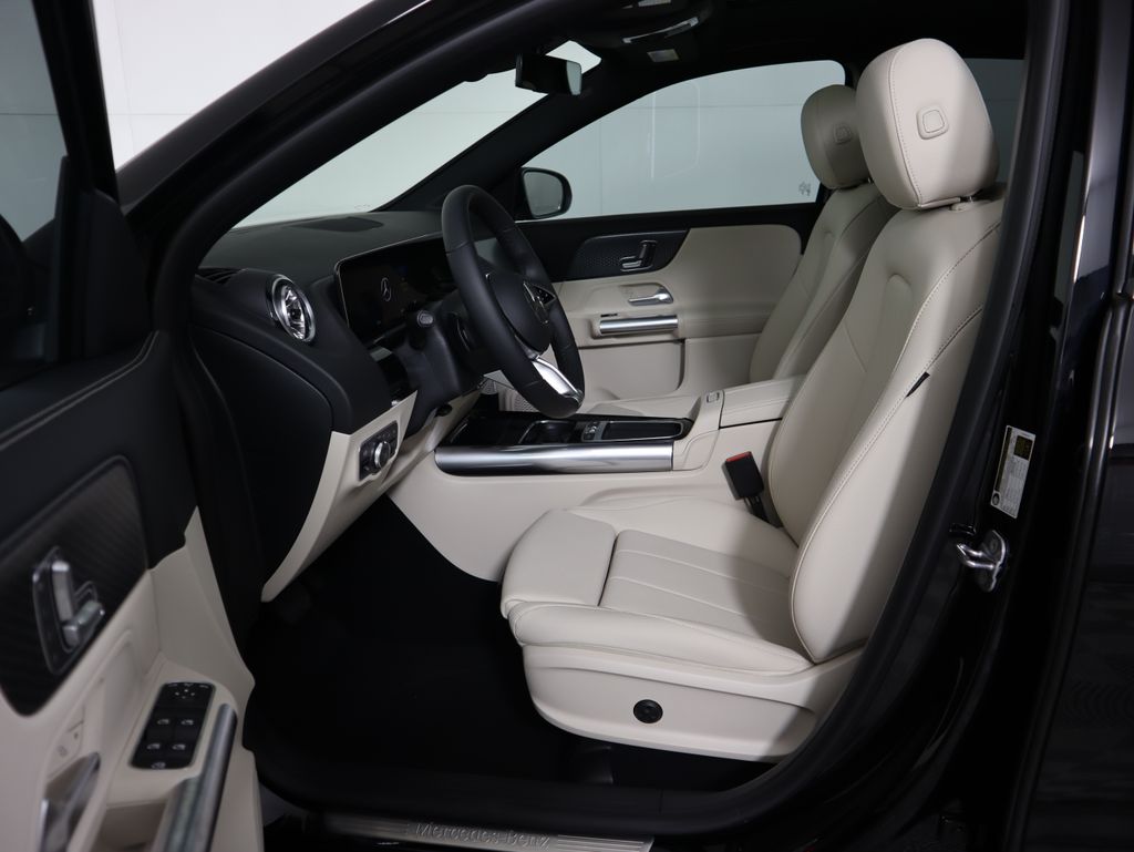 2025 Mercedes-Benz GLA 250 19