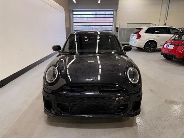 Thumbnail: 2026 MINI Cooper - 8