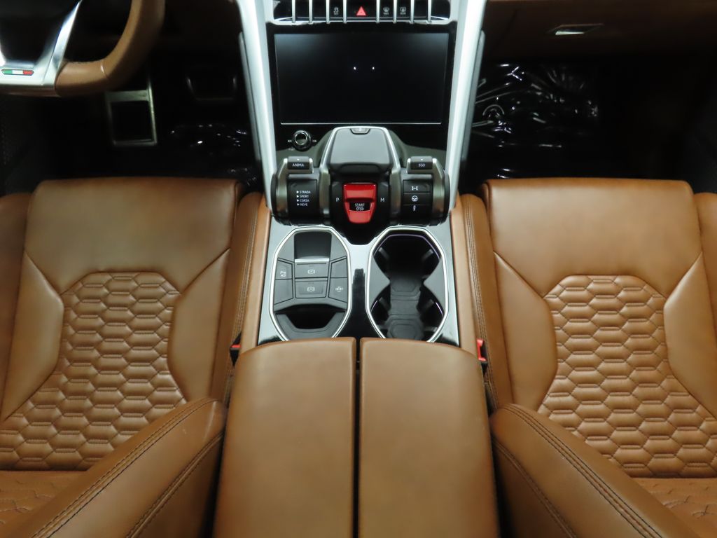 Thumbnail: 2019 Lamborghini Urus - 16