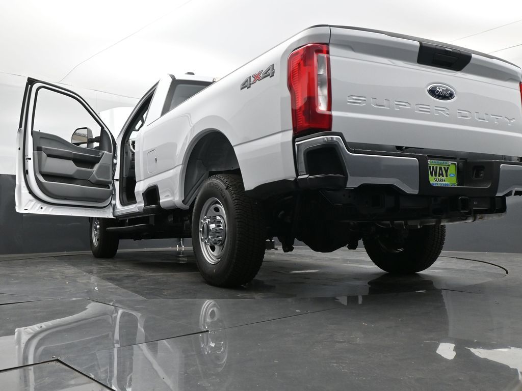 2025 Ford F-250 Super Duty XLT
