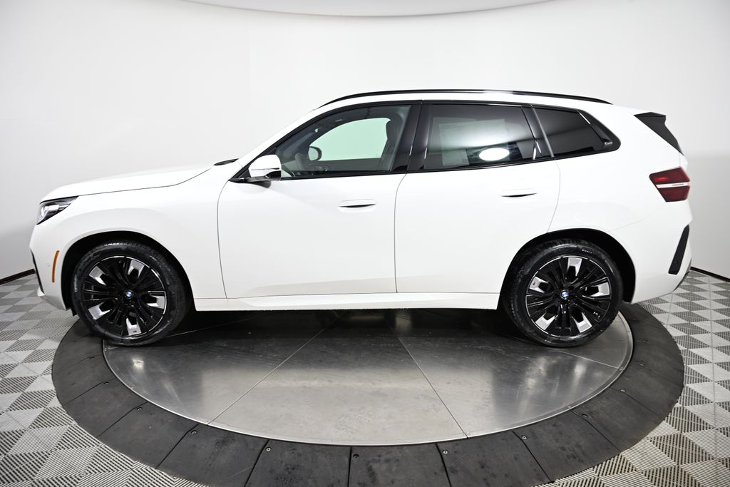 Thumbnail: 2026 BMW X3 - 2