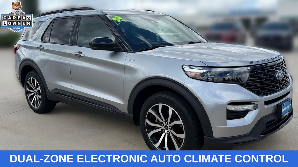 2023 Ford Explorer ST-LINE - Photo 7
