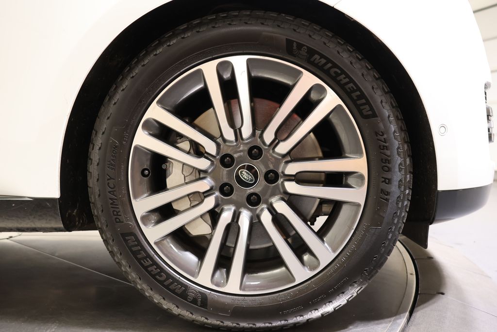 Thumbnail: 2023 Land Rover Range Rover - 12