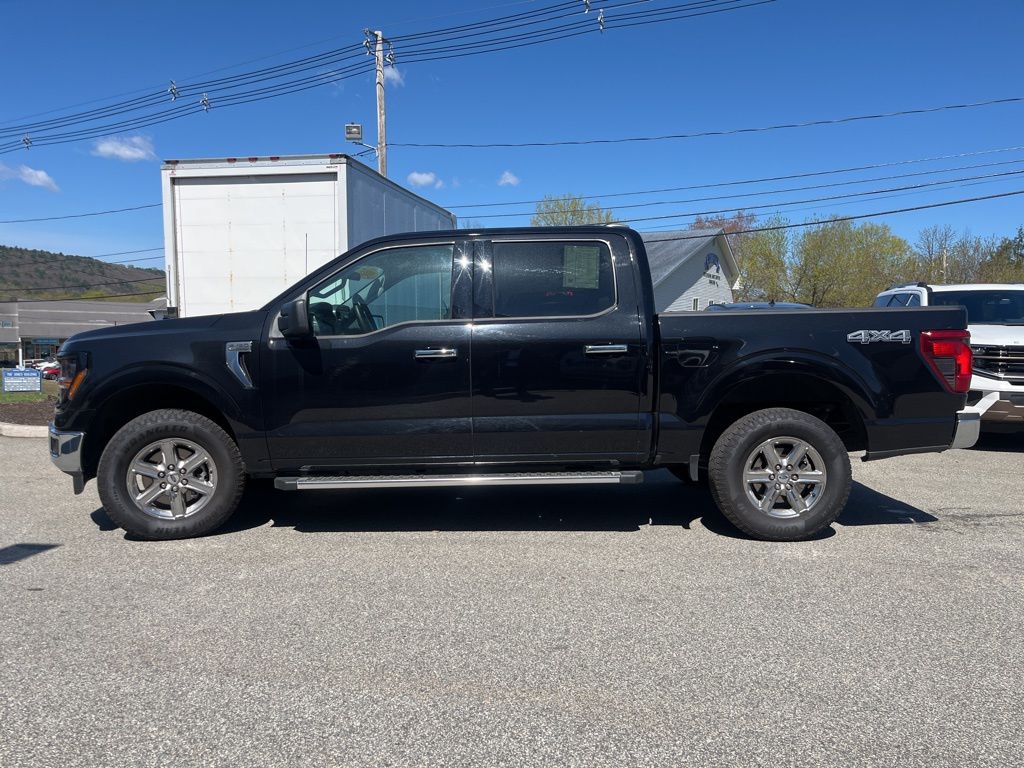 View vehicle photo 4
