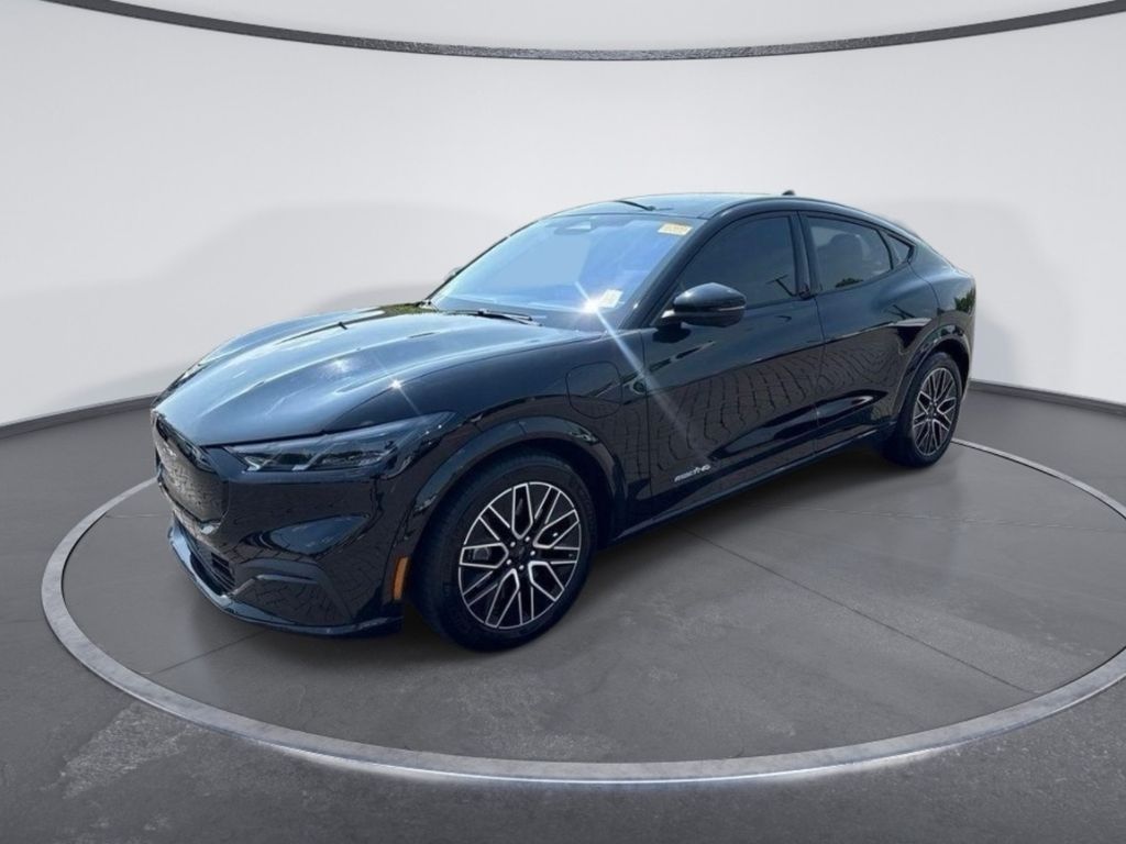 Used 2024 Black Ford Premium image 3