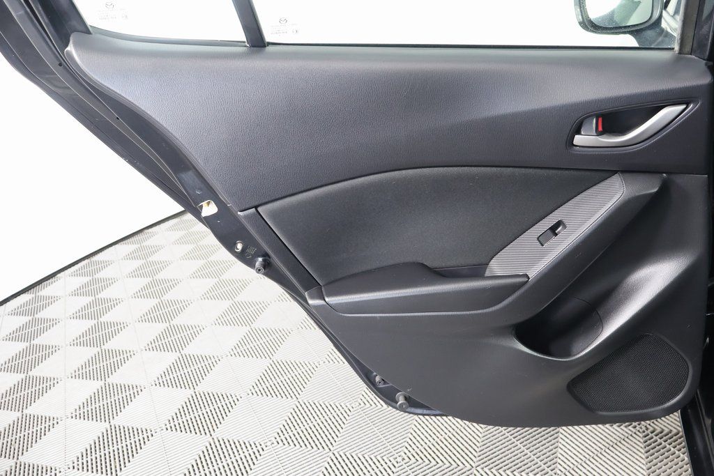 Thumbnail: 2014 Mazda Mazda3 - 13