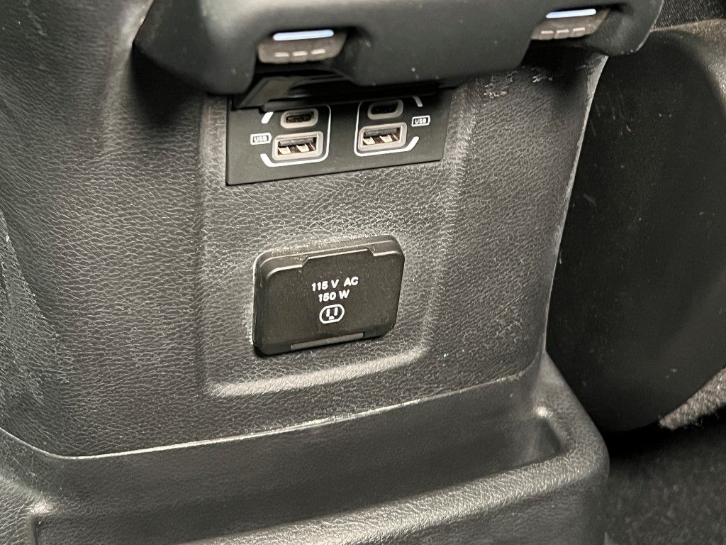 Thumbnail: 2022 Jeep Wrangler - 20