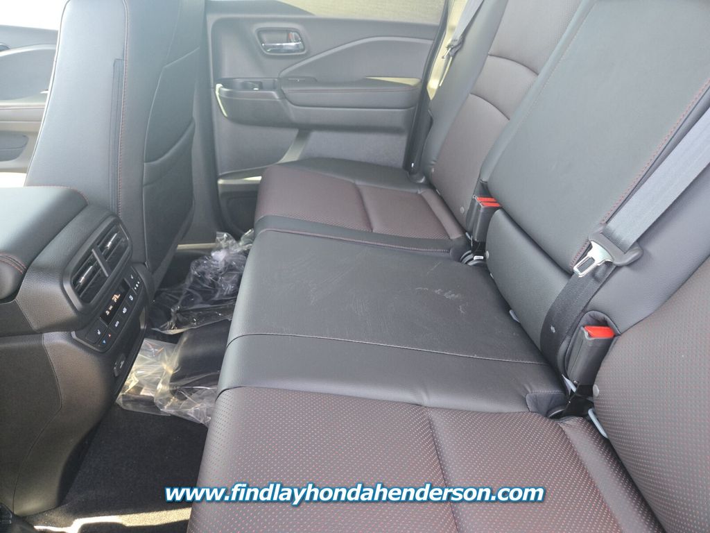 2025 Honda Ridgeline Black Edition photo