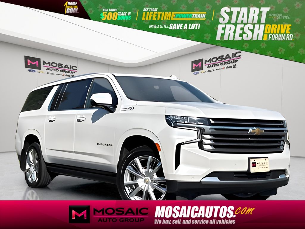 White (Iridescent Pearl Tricoat) 2021 Chevrolet Suburban High Country 4WD SUV / Crossover Four-Wheel Drive
