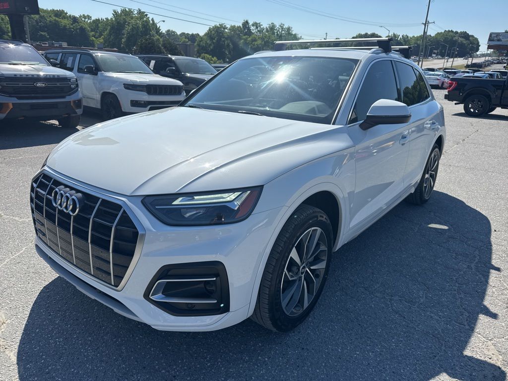 2021 Audi Q5 45 Premium's photo