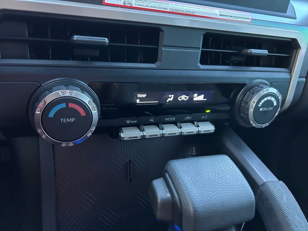Thumbnail: 2024 Toyota Tacoma - 25