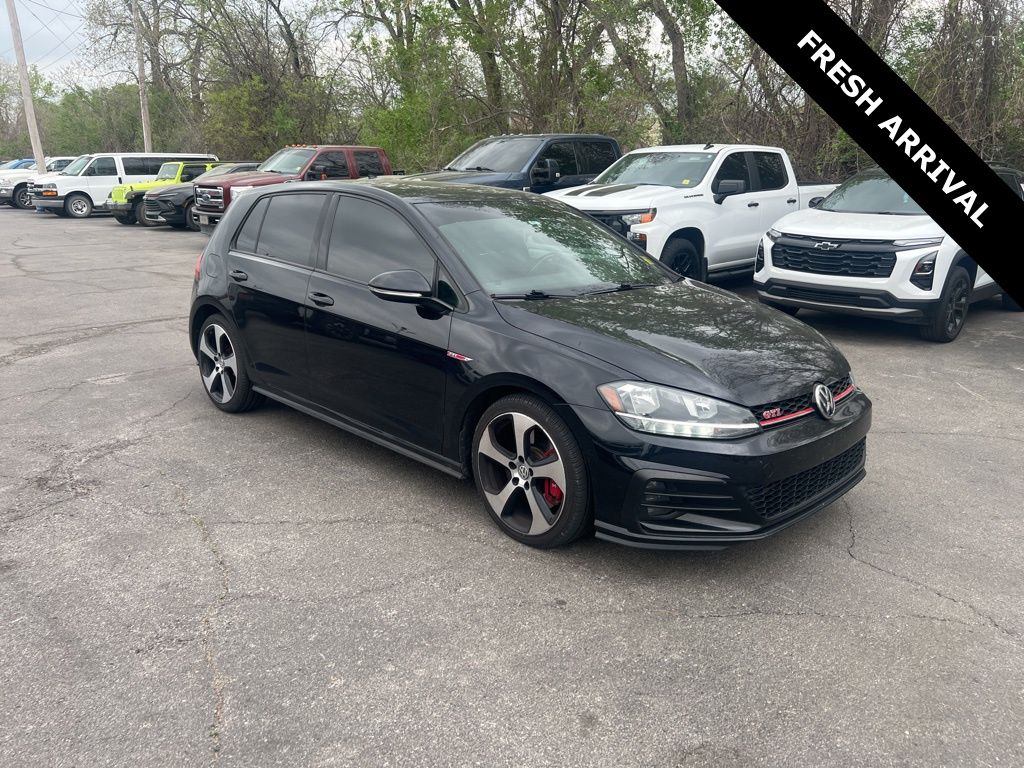 2019 Volkswagen Golf GTI 2.0T S 4-Door FWD