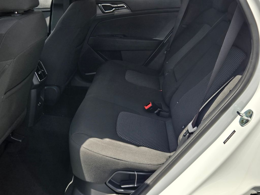 2027 Kia Sportage - $32,030