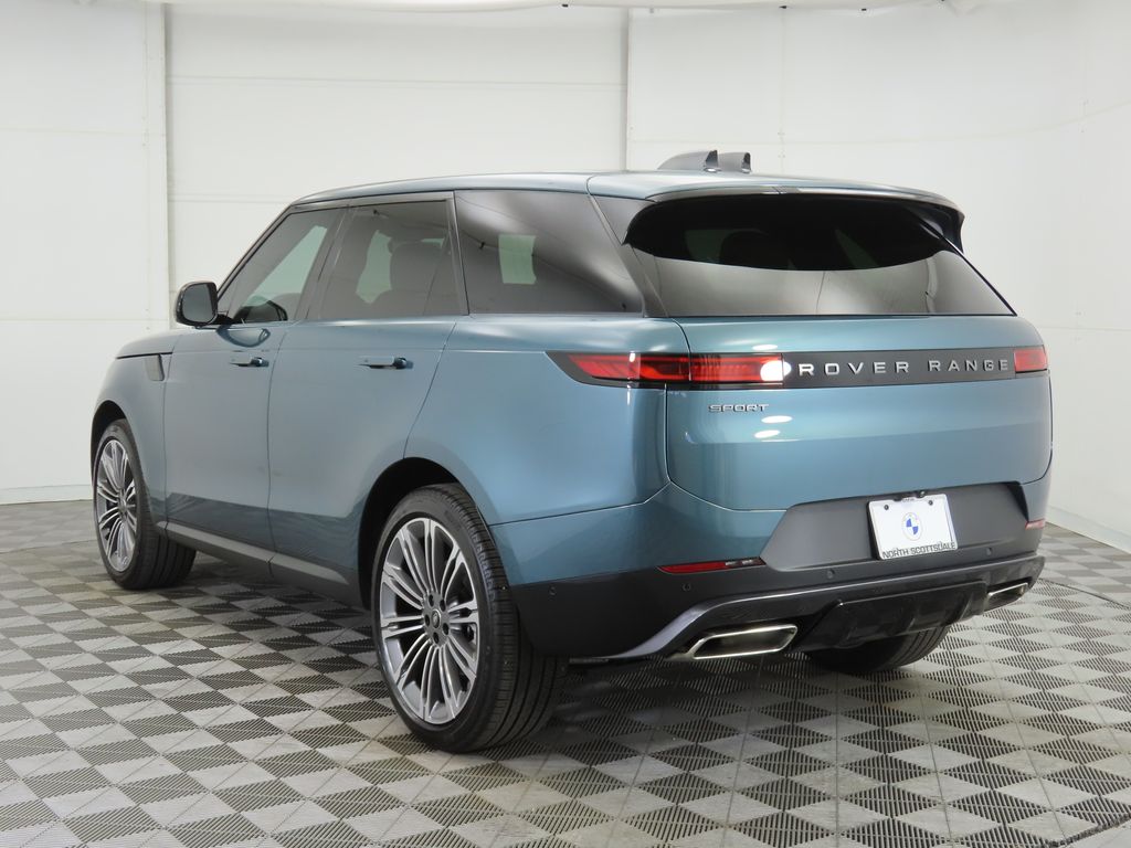 Thumbnail: 2025 Land Rover Range Rover Sport - 7