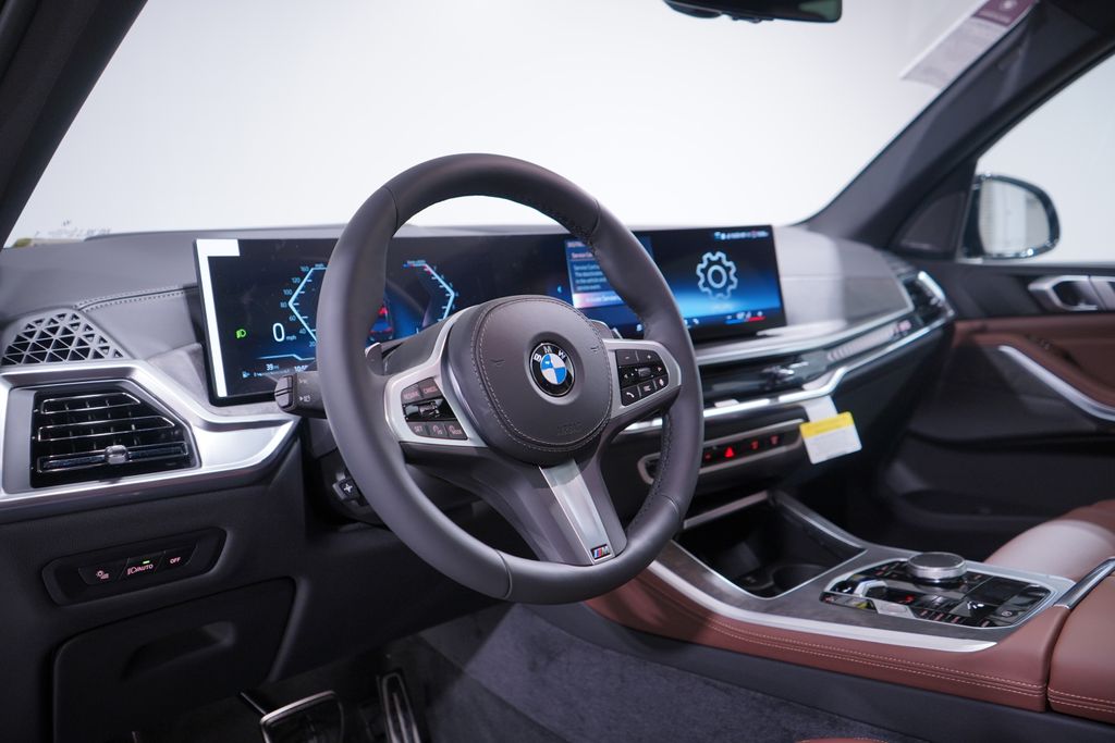 Thumbnail: 2026 BMW X5 - 6