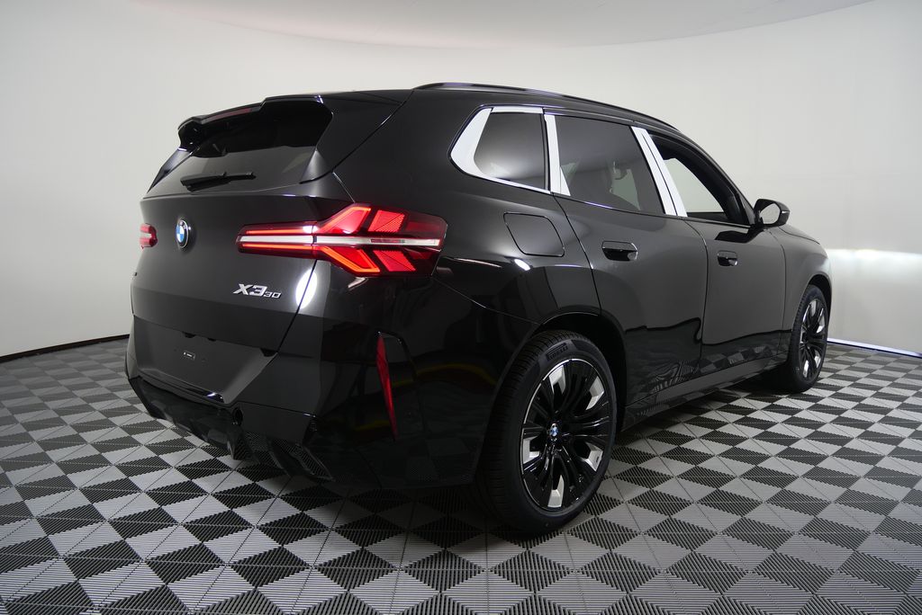 Thumbnail: 2025 BMW X3 - 3